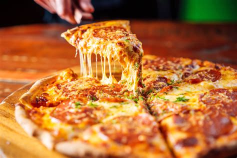 Biggies pizza - Feb 8, 2023 · Biggie’s Pizza. 311 3rd St. N., Jacksonville Beach, (904) 853-6327, biggiespizzajax.com. A relative newcomer, Biggie’s Pizza has opened three locations since the first debuted in 2017 in ... 